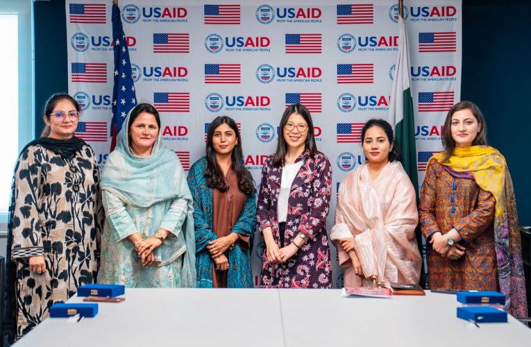 USAID Mission Director’s Karachi Visit Spotlights U.S.-Pakistan Partnership for Sustainable Development and Climate Resilience in Sindh