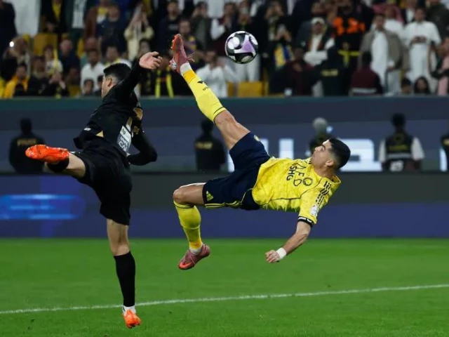 Cristiano Ronaldo Nets Stunning Bicycle Kick as Al Nassr Triumphs