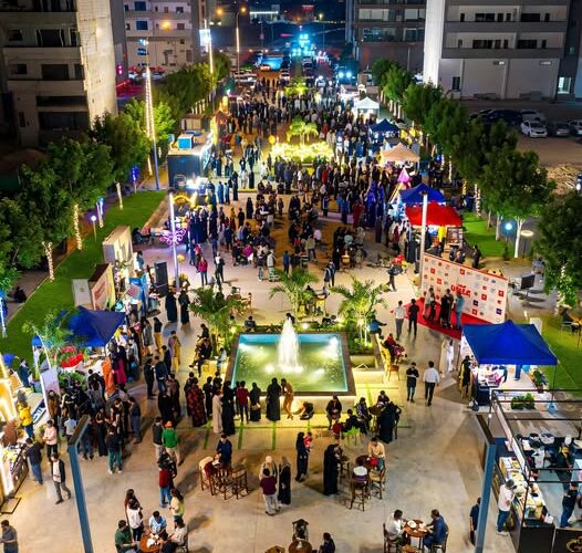 Enjoy a weekend at Creek Walk in DHA , Karachi,