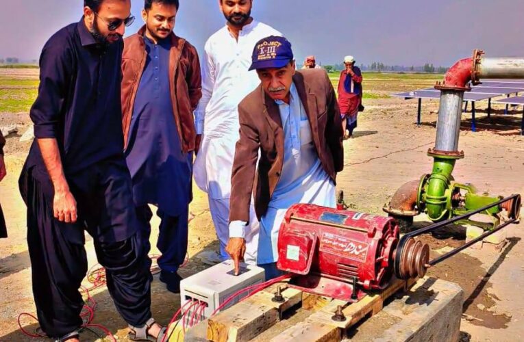 New bore( 7 inch Suction 6 inch Delivery) and solar system in Khera Keti– Katcha area of River Indus, Tal.Moro