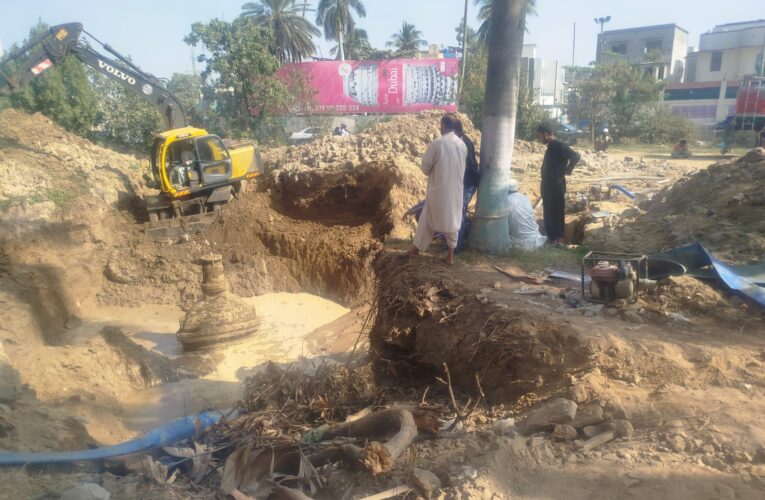 KW&SC launches rapid overhaul of vital BRT water pipeline  CEO directs WTM chief Ijaz and SE Shaikh for swift work completion