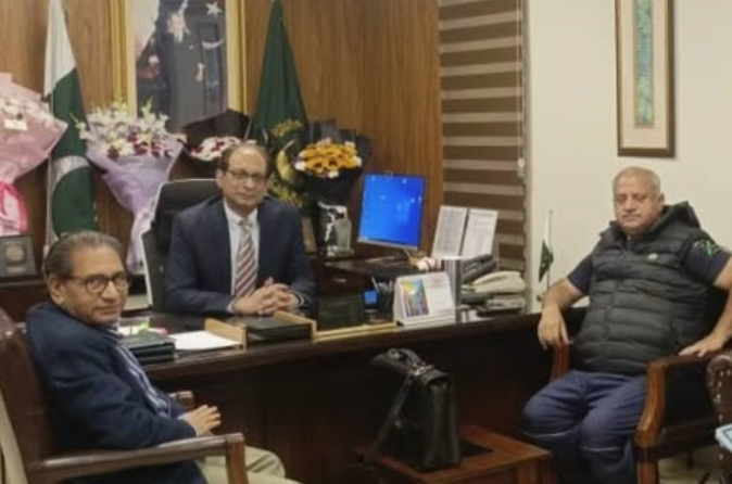 Tahir Hasan Khan A Meeting with Federal Secretary Information and Broadcasting Ashfaq Ahmed Khalil and PIO Mubashir Hasan with PFUJ President Afzal Butt.