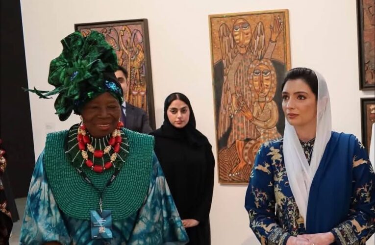 First Lady of Pakistan, Bibi  Aseefa Bhutto Zardari   , visited Abu Dhabi Art