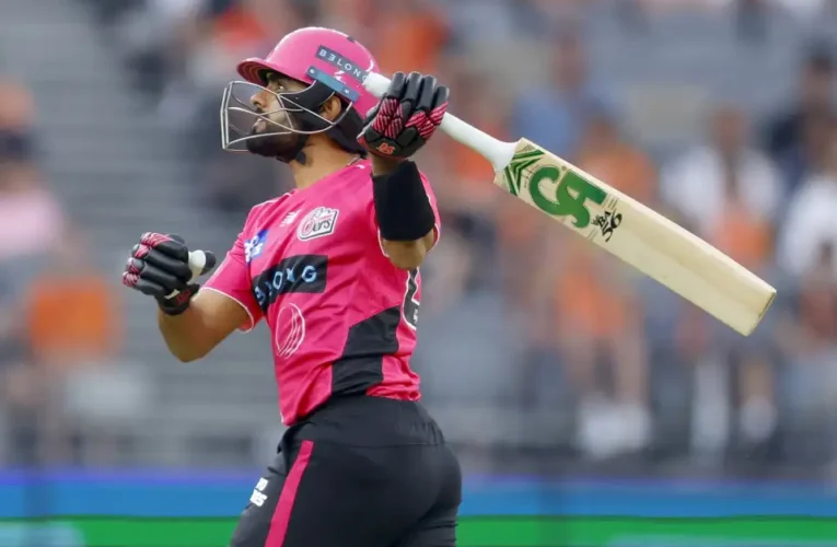 Babar Azam Disappoints on BBL Debut as Sydney Sixers Face Perth Scorchers