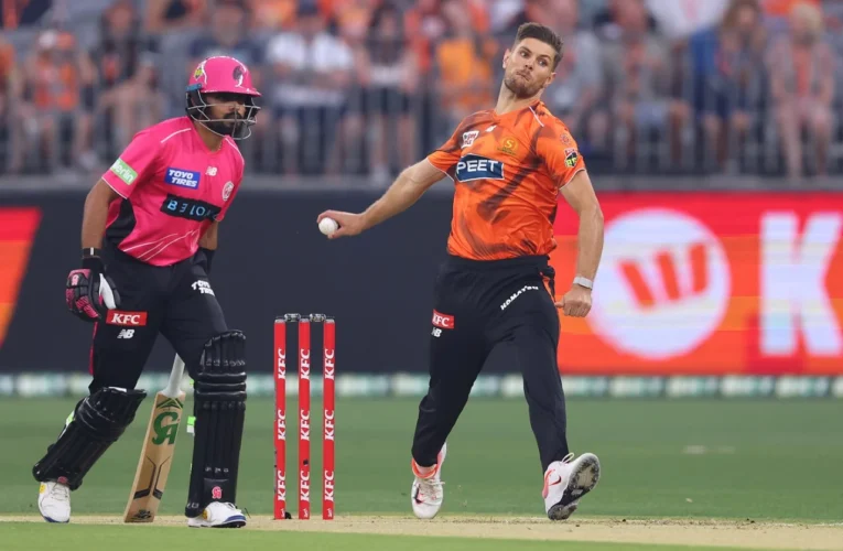 BBL: Perth Scorchers Defeat Sydney Sixers by 5 Wickets in Opening Match