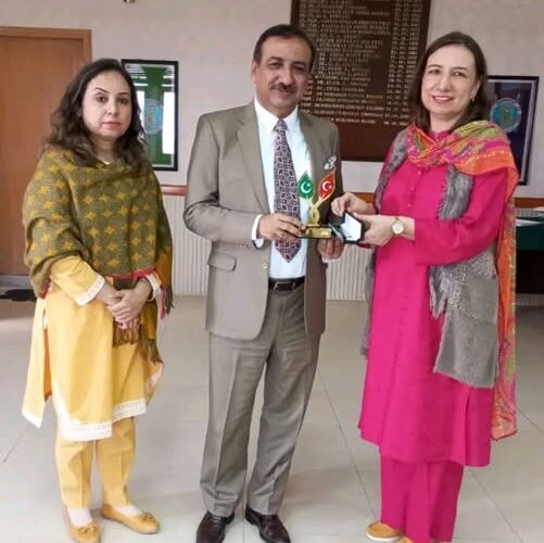 Director Centre of Excellence in Analytical Chemistry Prof Dr Amber Solangi is seen receiving the shield from the Vice-Chancellor Professor Dr Fateh Muhammad  Marri, which she earned on the eve of 5th Pak-Turk  International Conference on Chemical Science