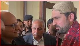 ‘Karachi visit more welcoming than Lahore:’ KP CM mobilizes PTI support base in Karachi for street movement