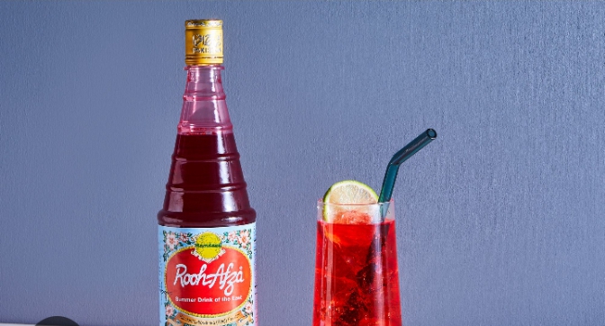 Refreshing IFTAAR WITH Roohafza