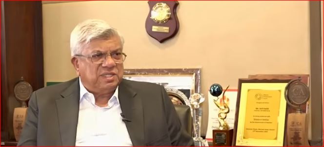 MR ARIF HABIB GREAT VISION TO MAKE P.I.A GREAT PEOPLE TO FLY WITH