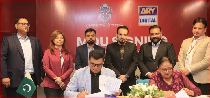 ARY initiates a unique platform for media and business students! CEO ARY Group, Salman Iqbal and Vice Chancellor Greenwich University,