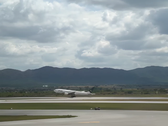 PIA Resumes Islamabad–London Flights with Inaugural Service