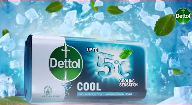 MAKE YOUR BODY CLEAN AND COOL WITH DETTOL