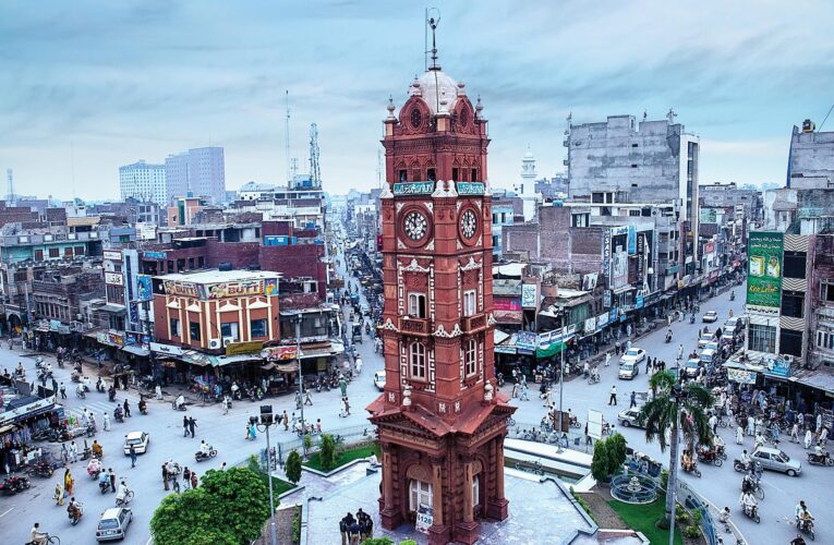 Faisalabad: The “Manchester of Pakistan” — A City with Rich Colonial History and Industrial Legacy